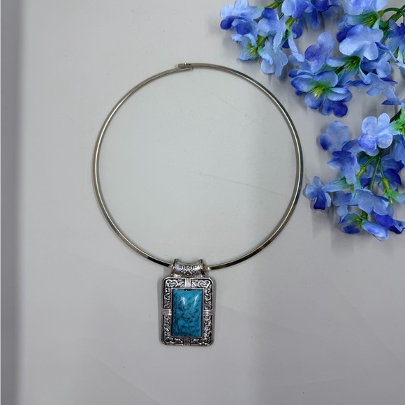 Jewelry - Sterling Silver Plated Collar Choker Necklace with Chunky Blue Turquoise Pendant
